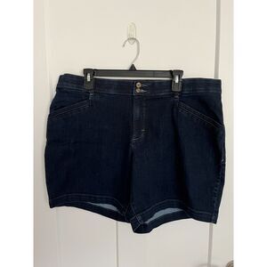 Women's Lee Comfort Shorts - 18W Med. - New